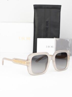 Dior | Accessories | Christian Dior Oversized Sunglasses Nwt  display picture 3